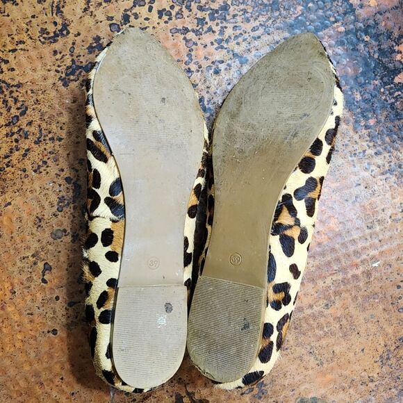 johnnie B by Boden Sz. 39(8) Calf Hair Pointed Toe Flats - Picture 12 of 14